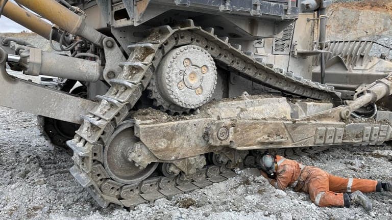 Finning y TNDC desarrollan especialista en desgaste de tren de rodaje para pasar del mantenimiento reactivo a la planificación predictiva