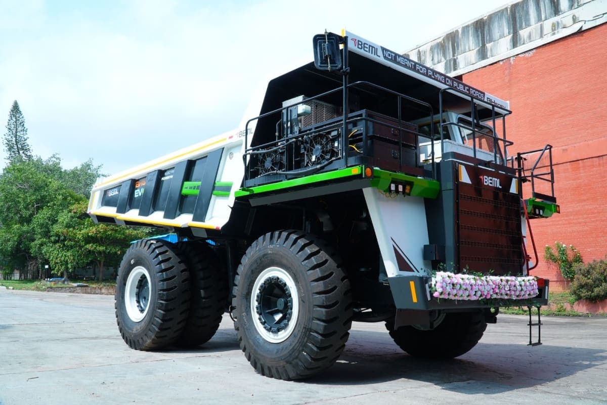 BEML presenta el primer camión minero eléctrico a batería de clase 60 t fabricado en India