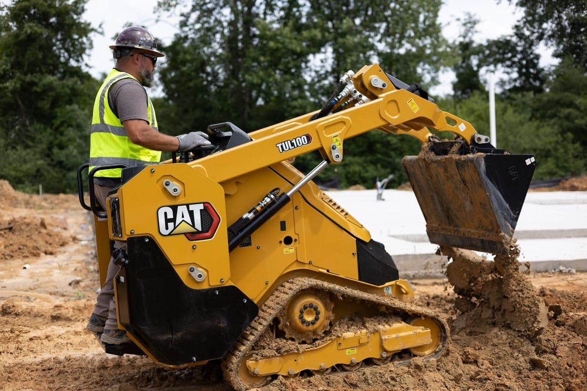 Caterpillar lanza cinco nuevos modelos de equipos en Equip Exposition 2026