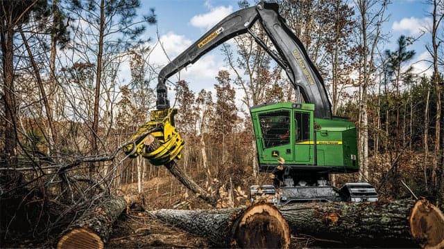 John Deere amplía su línea de equipos forestales con el nuevo shovel logger 859ML y cabezal de volteo direccional FL90