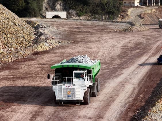 Zijin Longking llevará sus camiones mineros eléctricos a batería a Australia