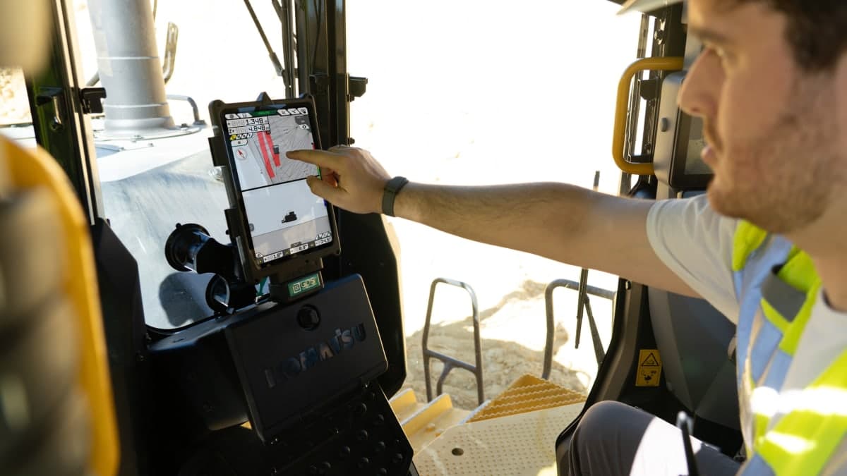 Komatsu lanza 3D Machine Guidance Flex para equipos distintos de excavadoras